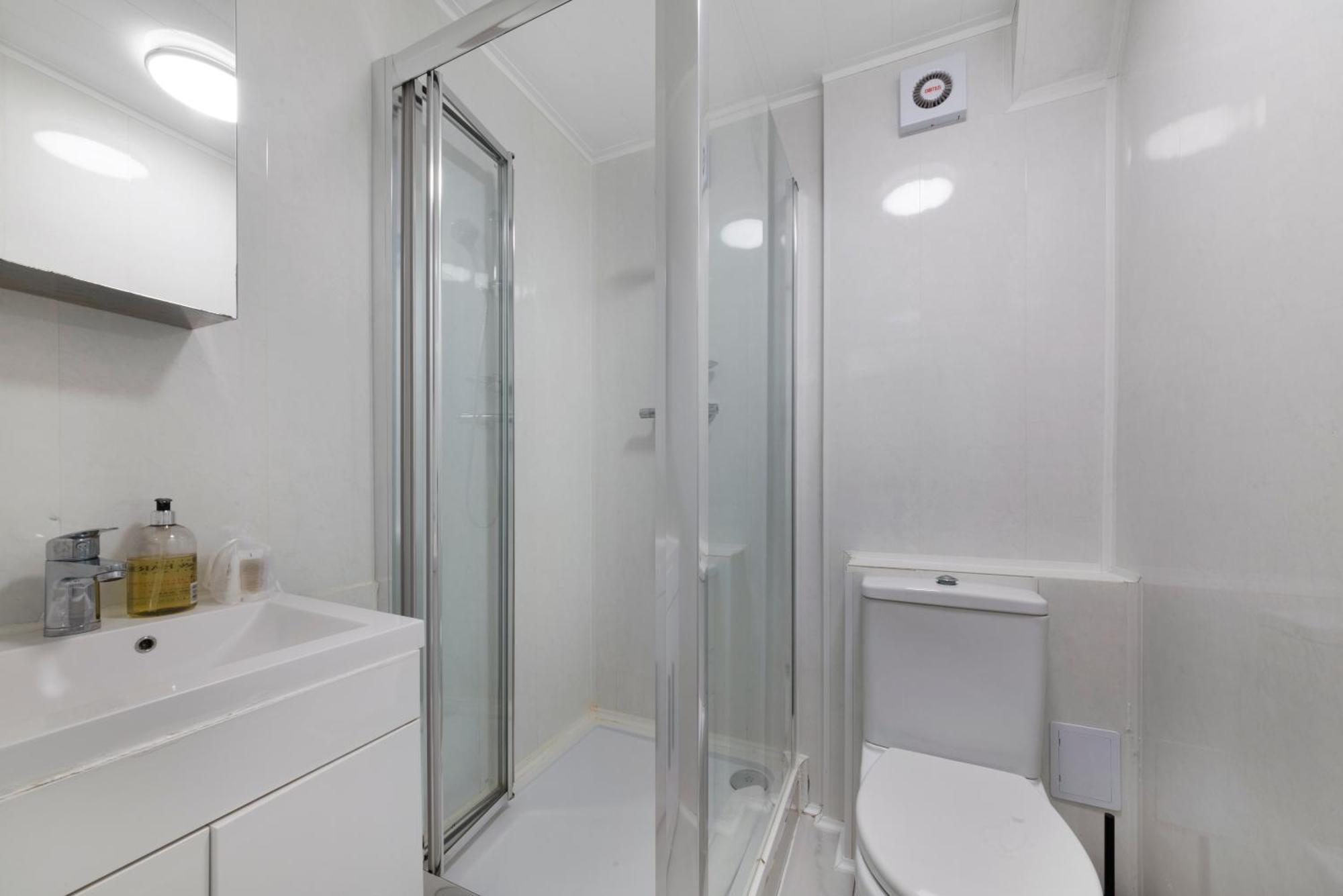 2 Bed Piccadilly Apartment 4 Лондон Екстериор снимка